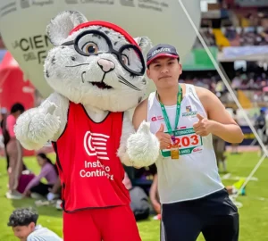representante-ic-en-marathon-de-los-andes
