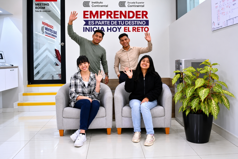 estudiantes_diseñadores_interiores